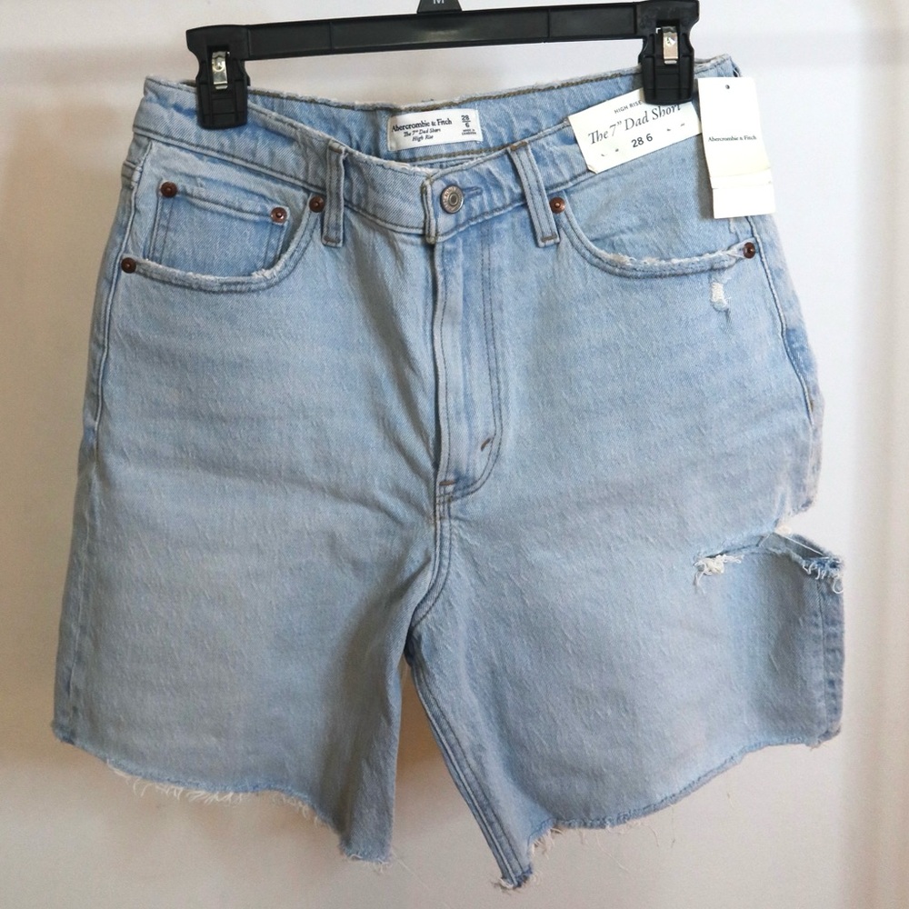 Abercrombie & Fitch the 7” Dad Short